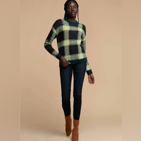BNWT RICKI'S
Plaid Pullover Sweater - Picture 4 of 14